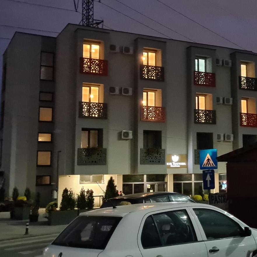 Albert Hotel Rosu Ngoại thất bức ảnh